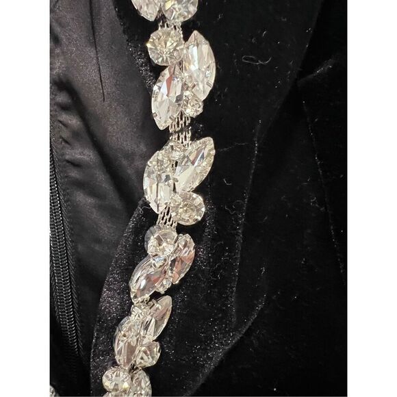 Bardot Women's Black Audrina Velvet Mini Dress Size Large NWOT - Picture 7 of 12